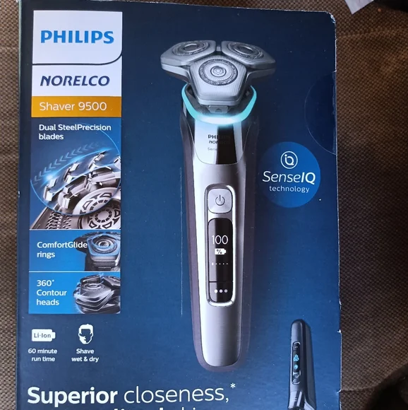 Phillips Norelco 9500 shaver Grooming
